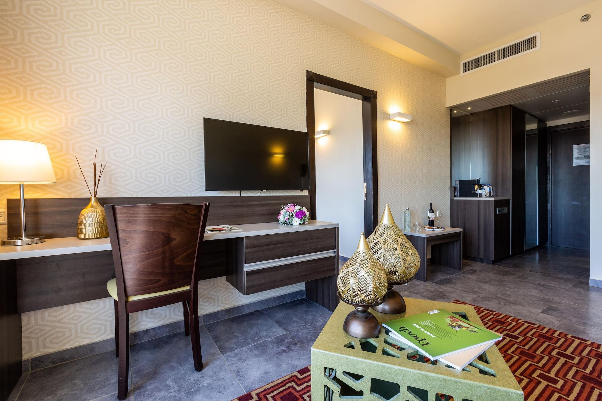 Hotel Ramada Olivie Nazaret Exterior foto