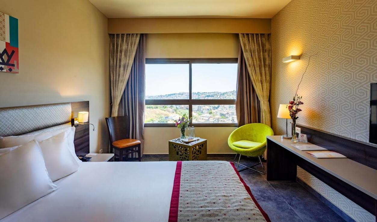 Hotel Ramada Olivie Nazaret Exterior foto